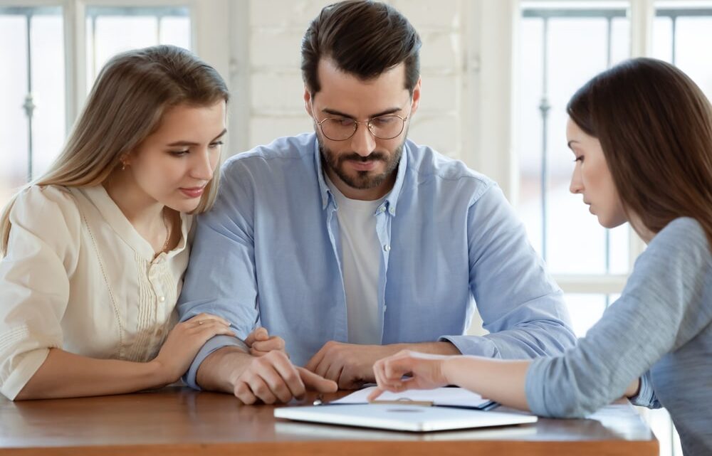 Vendre son bien immobilier avant d’avoir remboursé le prêt : est-ce possible et comment procéder ?